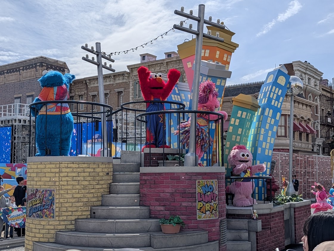パレード セサミストリートのフロート