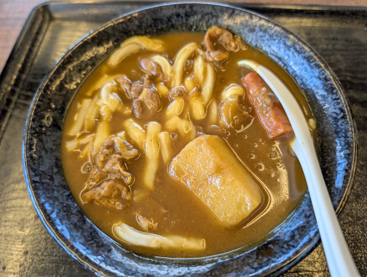 こだわり麺や 坂出鴨川店で食べたカレーうどん